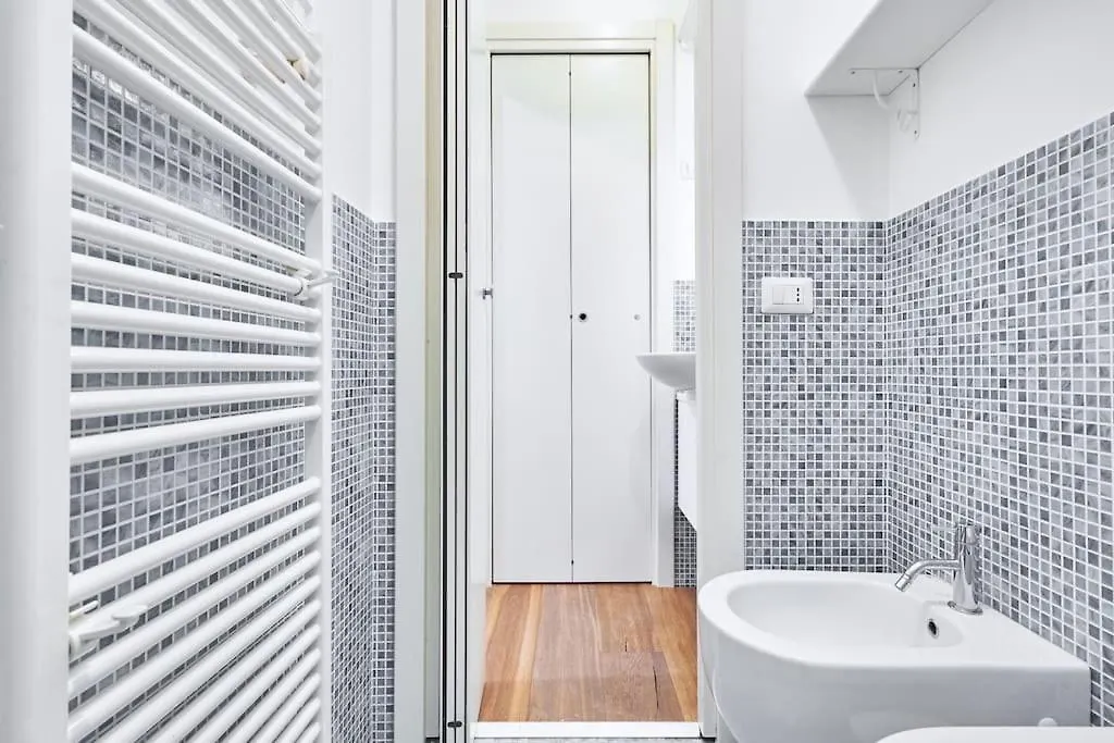 Easylife - Studio A Few Minutes From Cadorna Fs Milan Italy